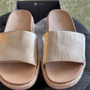 Abeo Gold Leather Mules